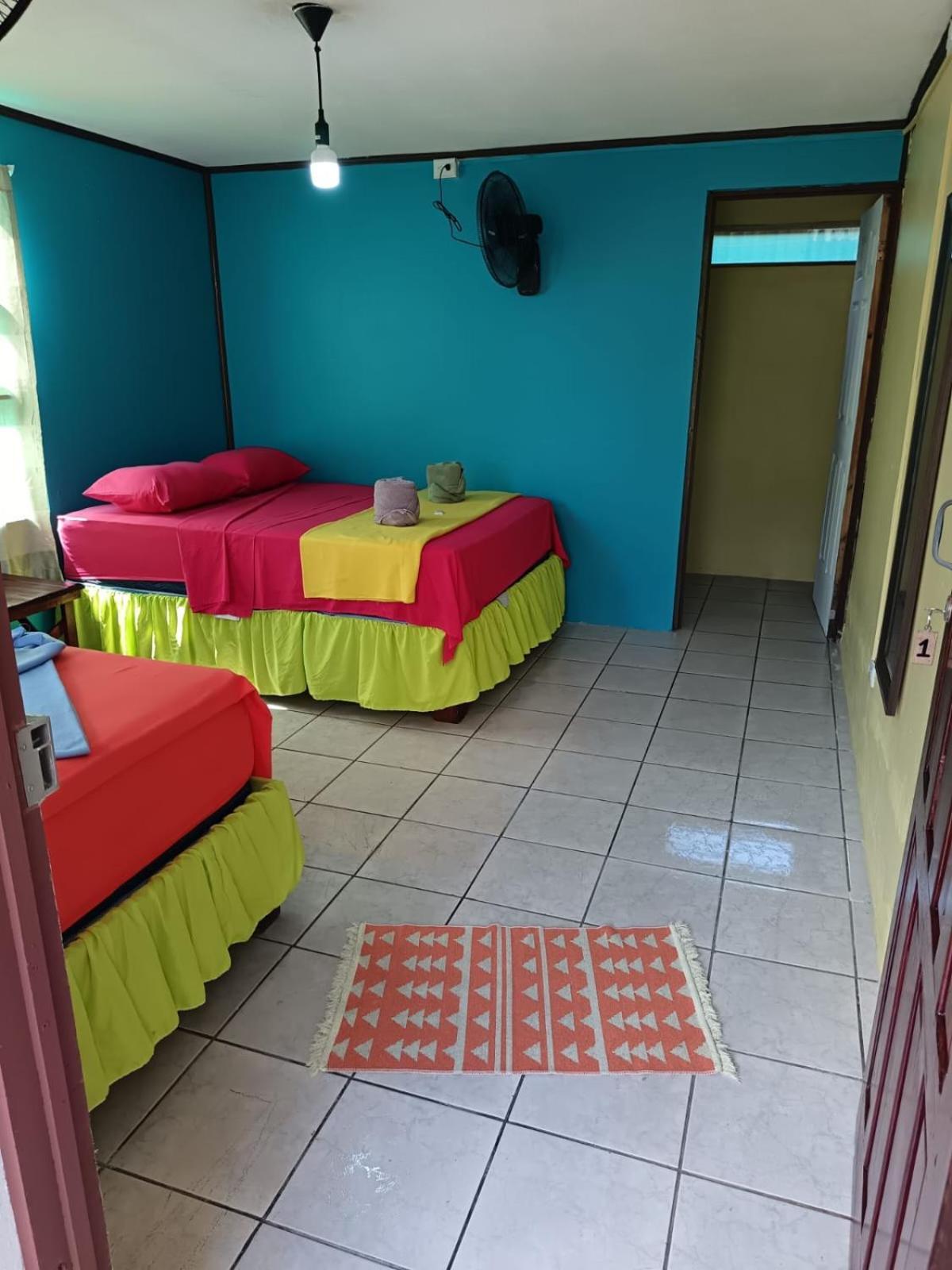 Cabinas Miss Miriam 2 Tortuguero Εξωτερικό φωτογραφία